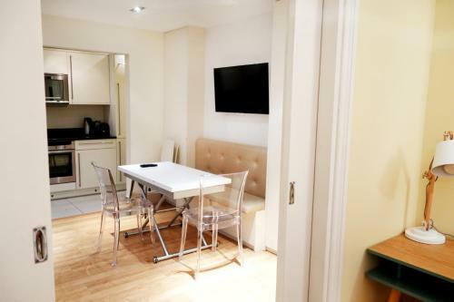 Notting Hill Gardens Apartments