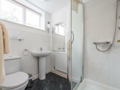 Hostal 130 Corve Street B&B