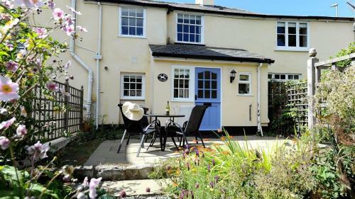 Half Moon Cottage