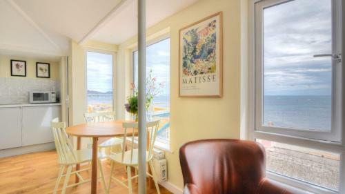 3 Beach Way House