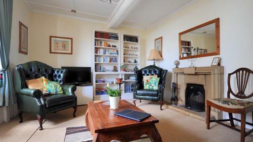 Tamarind Tree Apartment