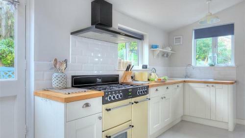 Coram Cottage