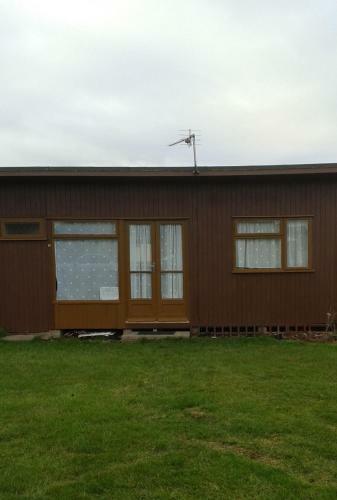 Atlanta Ceder Wood Chalet