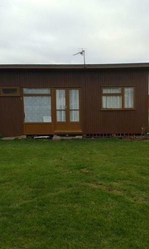 Atlanta Ceder Wood Chalet