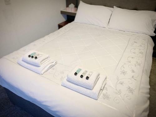 Hostal Yally Hotel