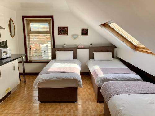 Hostal Yally Hotel