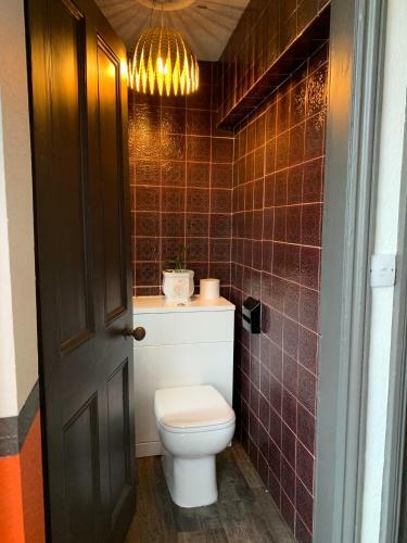 Hostal Yally Hotel