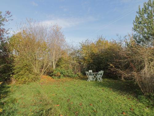 4 Bulmer Farm Lodge