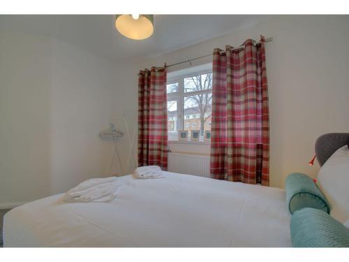 Gorgeous 3 Bed Home Near Manchester Airport