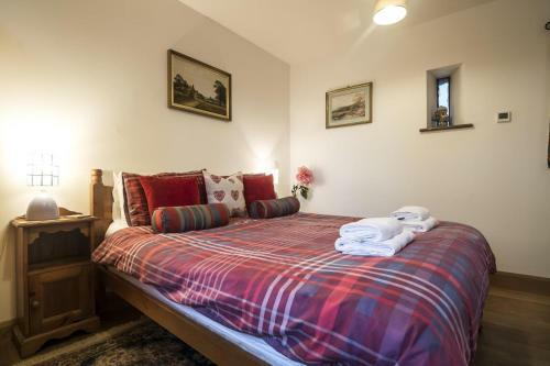 Orchard Cottage - Luxurious Barn Conversion - Beavers Hill