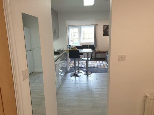 Marlow's Emerald 3 Bed House Sleeps 8 Guests