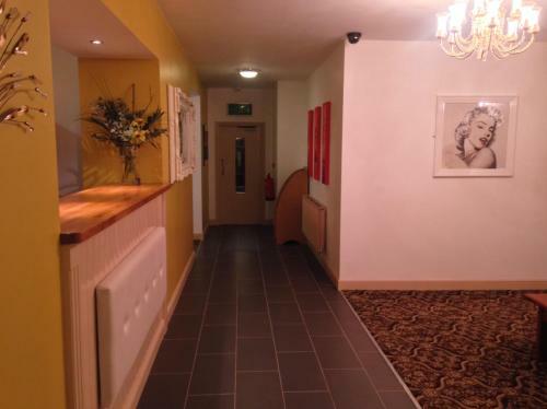 Strawberry Bank Hotel