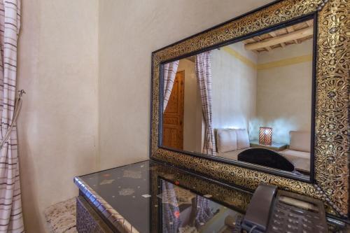 Bed & Breakfast Kasbah Tizzarouine