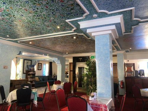 Hotel Tarek