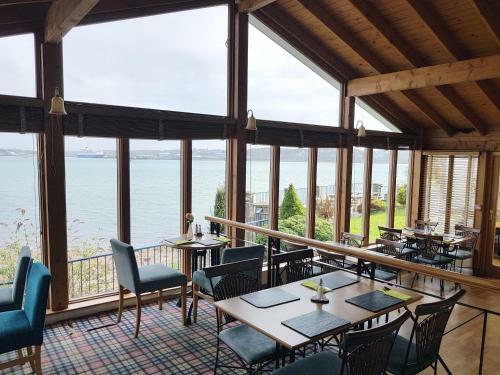 Bed & Breakfast Ferry House Inn