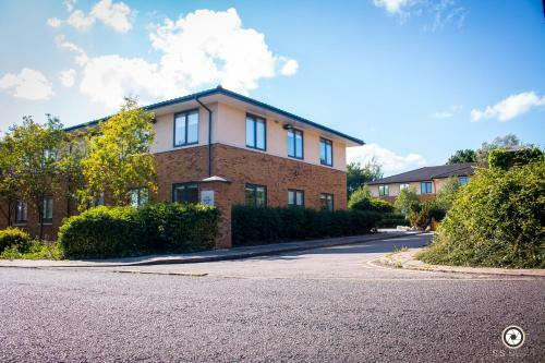 Luxury Serviced Apartments Milburn House
