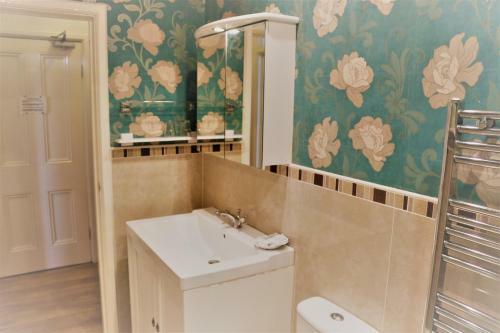 Bed & Breakfast Telford House
