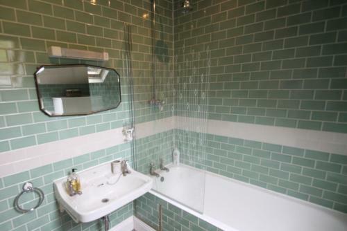 East Harwood Farm Cottage