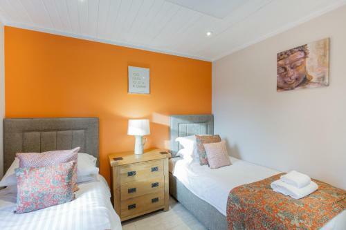 Birch Lodge 14 With Hot Tub Newton Stewart