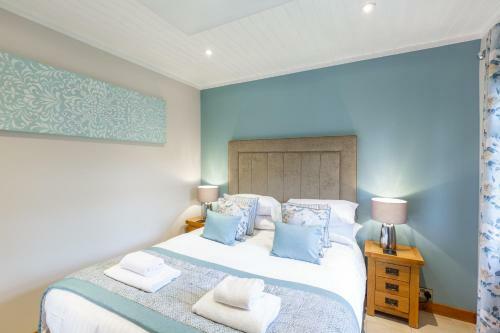 Birch Lodge 14 With Hot Tub Newton Stewart