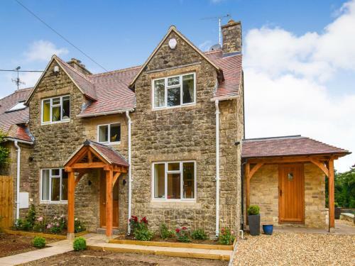 Hyde Tyning Cottage