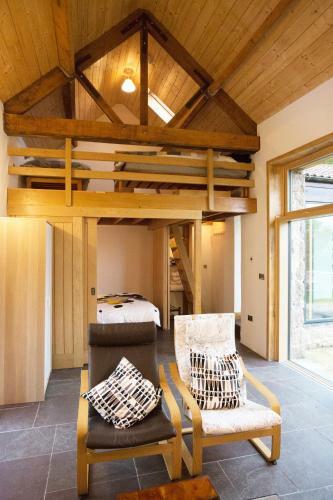 High View Barn