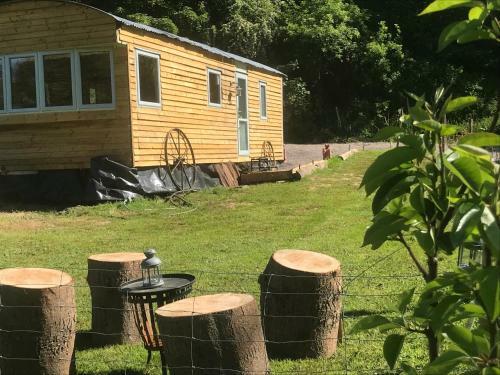 Yeovil Accomodation Business & Pleasure