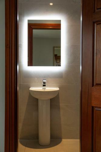 Hostal Ballycanal Moira- Guest House And Self-catering