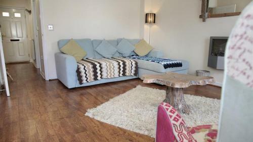 312 William Gammon Dr, Limeslade
