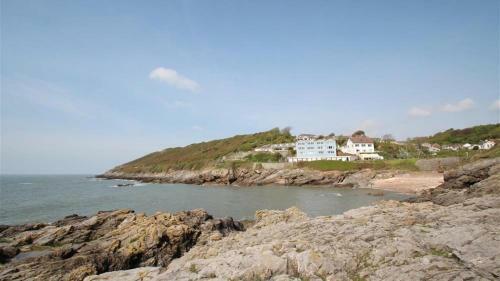 312 William Gammon Dr, Limeslade