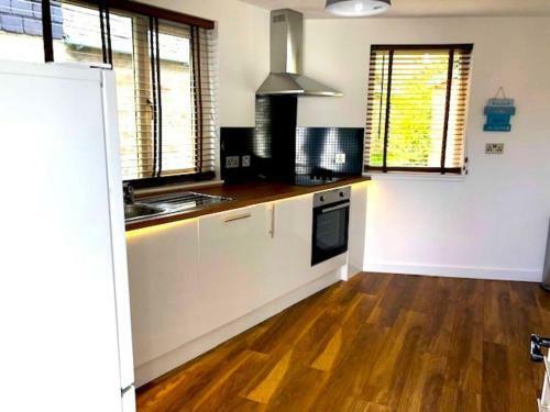 Beach Cottage Charming Cottage 2 Mins From The Beach