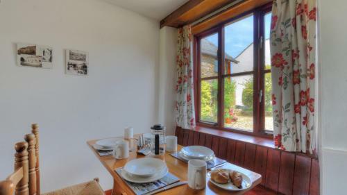 Honeysuckle Cottage