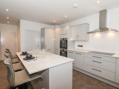 52a Exning Road