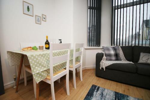 Chepstow House Apartment 1 By Staybc