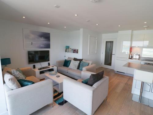 Apartment 3 Fistral Beach
