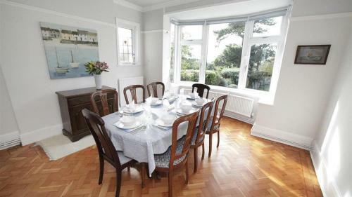 Caswell Bay House, Caswell