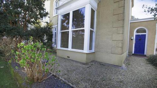 Lyndhurst Apartment, Langland