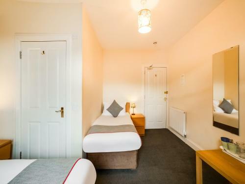 Oyo Braeriach Hotel