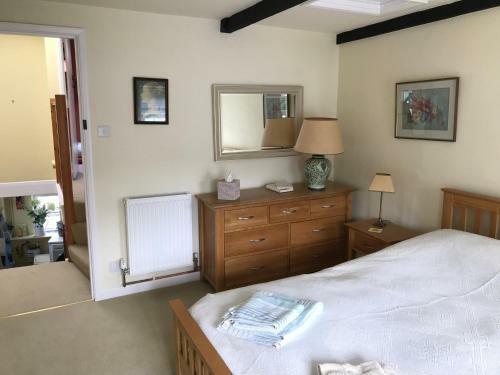 Cute 2 Bed Cottage In Newton Ferrers Devon