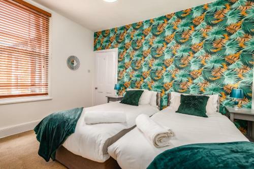 Spacious Contractor House For Large Groups - Private Parking By Comfy Workers