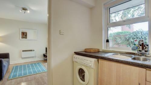 Apartamento Simple City Centre Flat Near River W/ Free Parking
