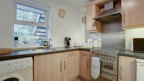 Apartamento Simple City Centre Flat Near River W/ Free Parking