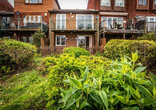 The Birchover Residences At Quayside Close