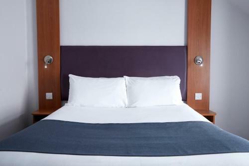 Hotel The Bowman By Greene King Inns