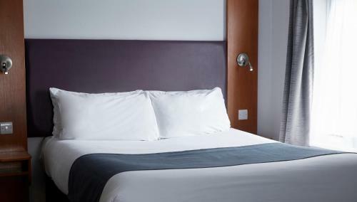 Hotel The Bowman By Greene King Inns