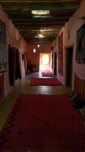 Hostal Auberge Chez Julia