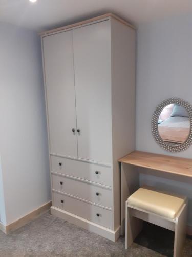 Impeccable 1-bed Apartment 5 Mins To Oban Bay