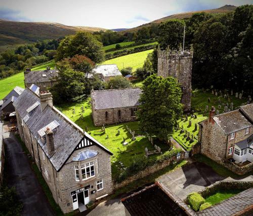 Hotel The Tors