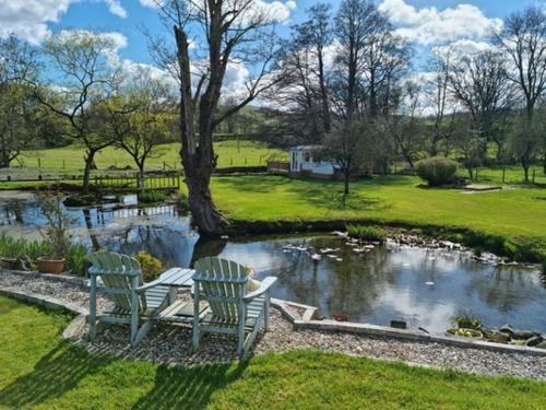 Lovely Riverside Cabin In Shropshire