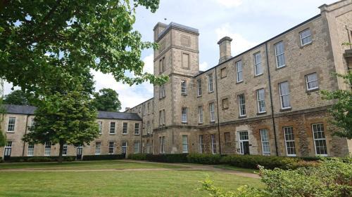 Apartamento 2 Bed In Historical Oxford Building W/ Parking